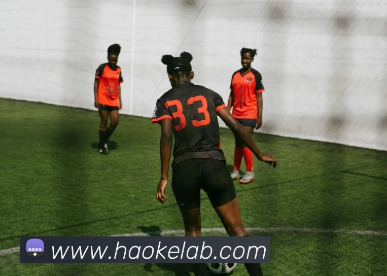 火箭队新赛季阵容调整引关注哈登交易后续影响分析